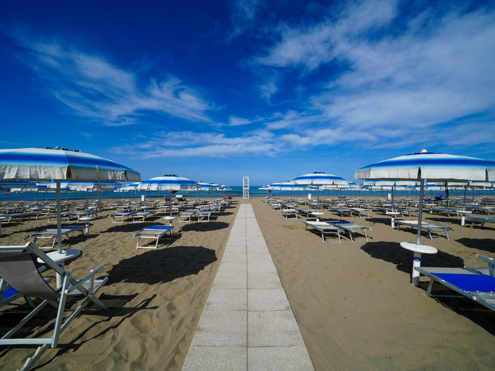 Hotel Club Clorinda Nuova Gestione 2024 Paestum Exterior foto