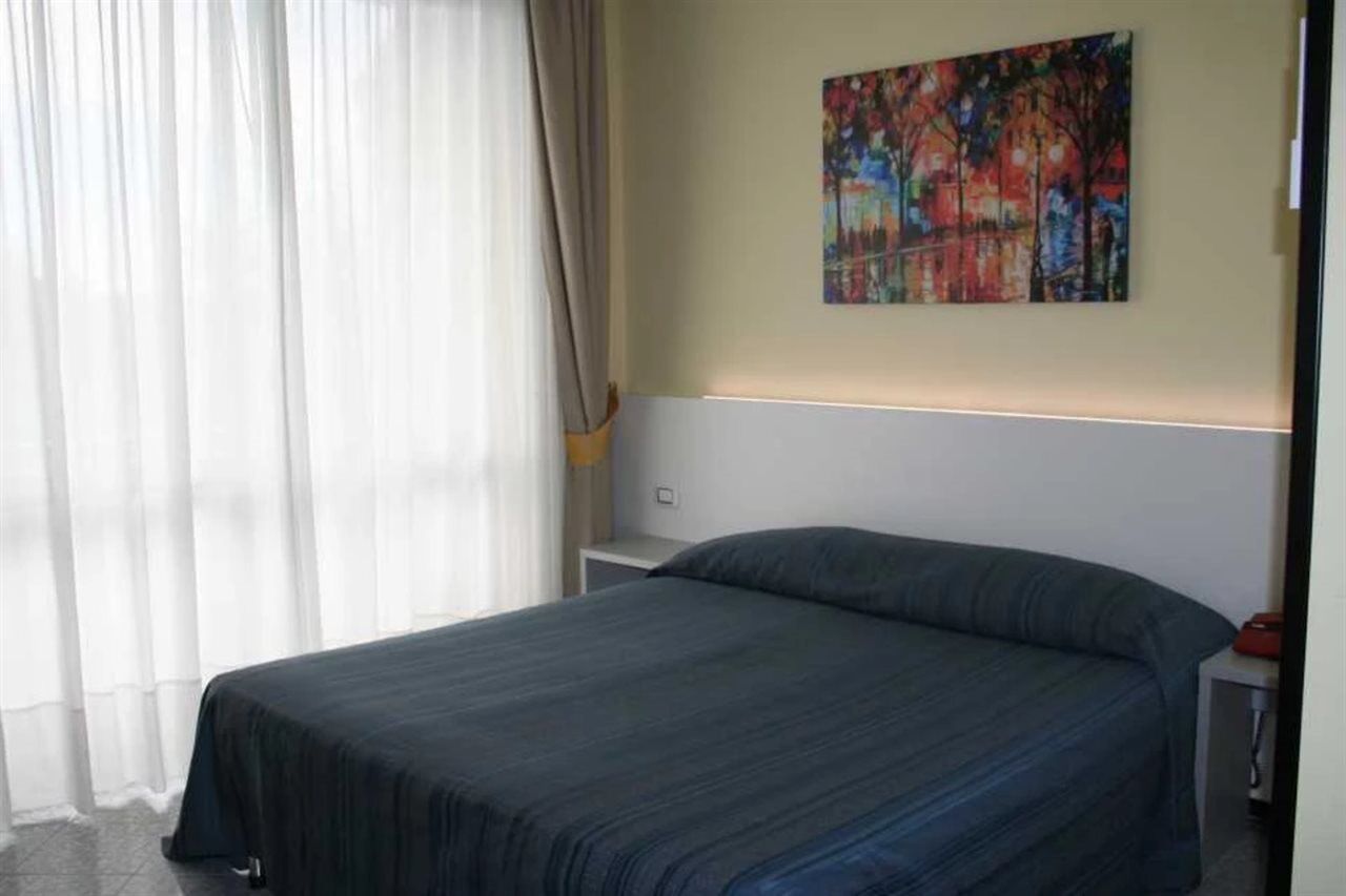 Hotel Club Clorinda Nuova Gestione 2024 Paestum Exterior foto